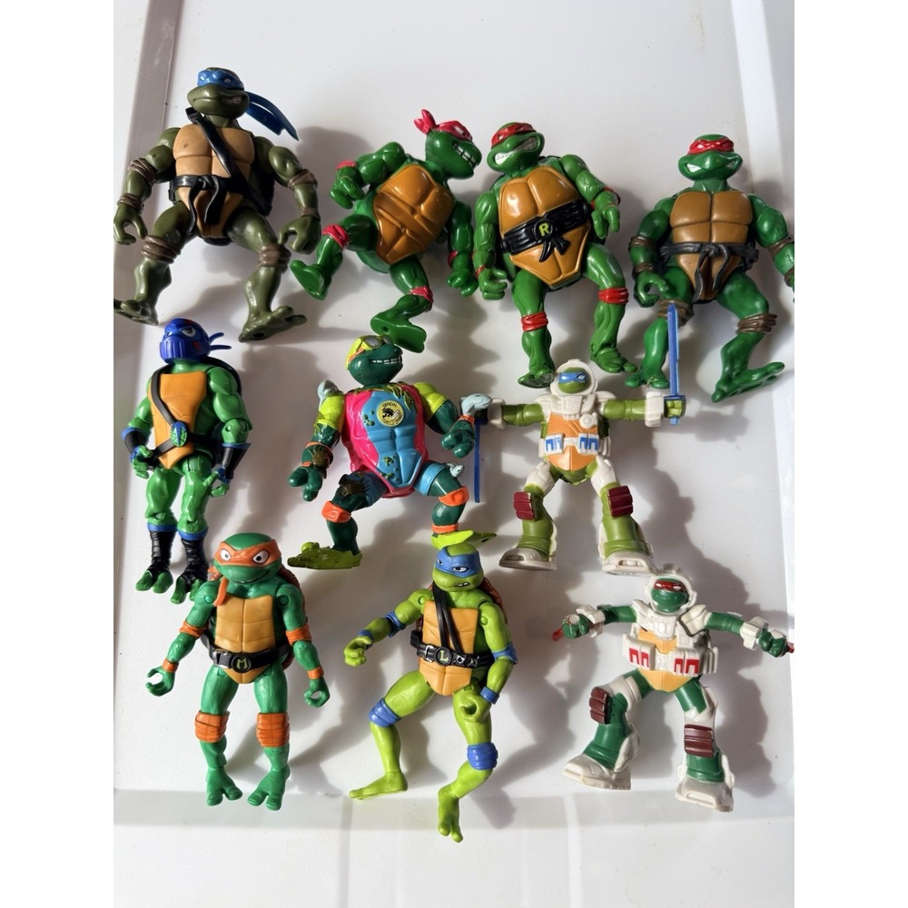 Lot Of 10 Teenage Mutant Ninja Turtles